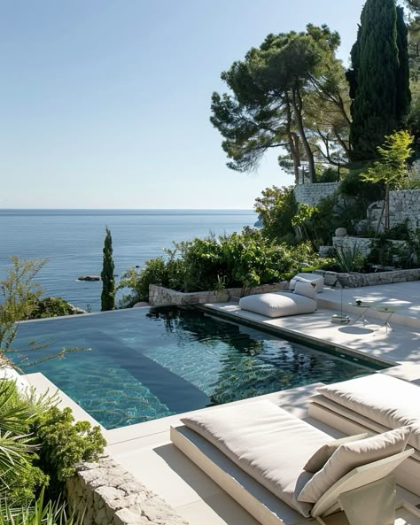 Vishuddha Luxury Ibiza Retreat June 4th – 8th 2025